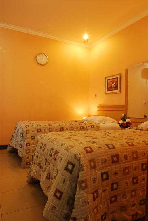 Wisma tamu Arlya Bandung