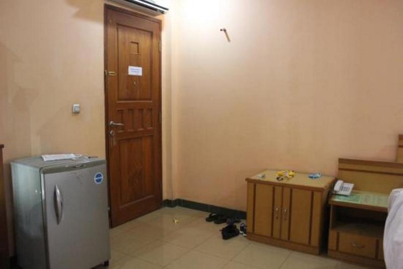 Arlya Wisma tamu